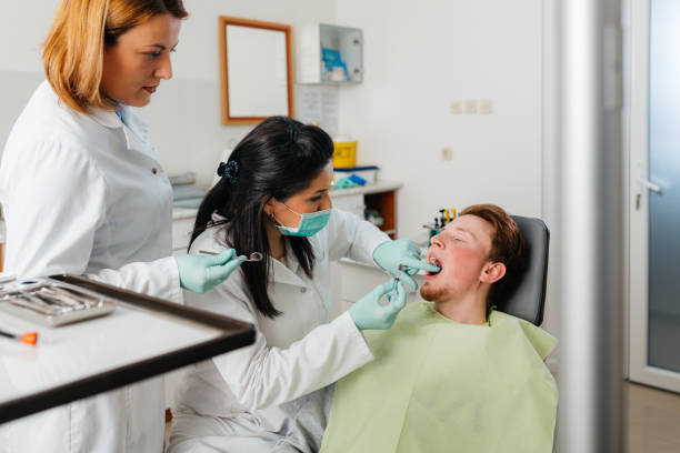 Best Emergency Wisdom Teeth Removal in Burlington, IA
